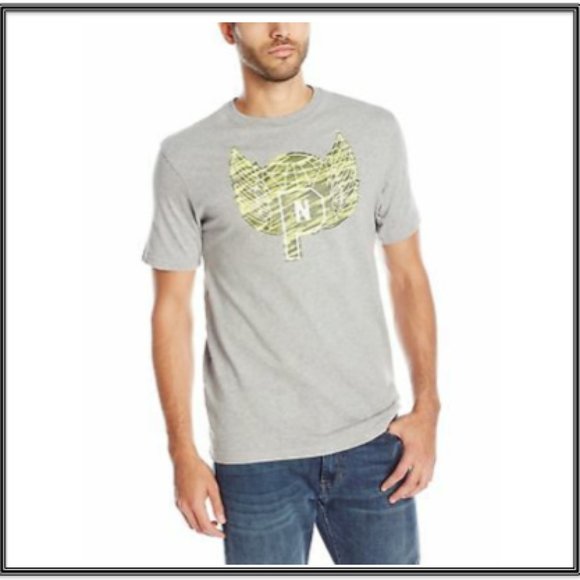 Bundle of 3 Brand New Graphic T-Shirts - Picture 2 of 7